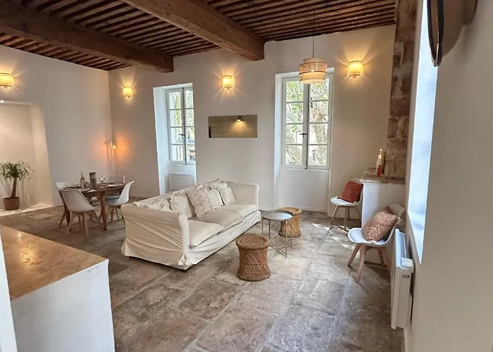 Nuit En Provence Authentique * Beaucaire (Gard)